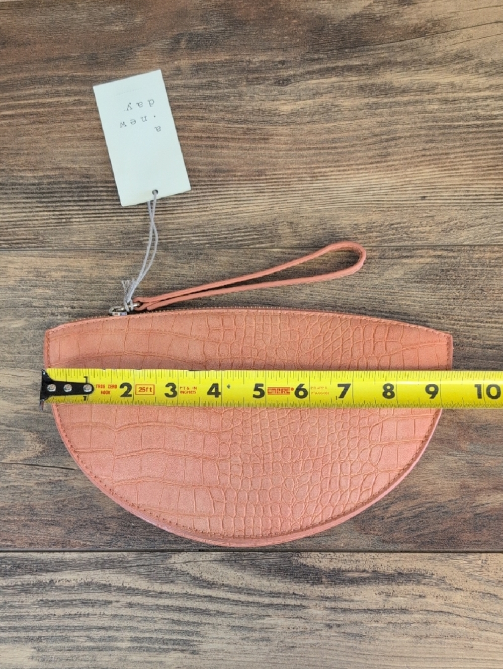 A New Day Coral Croc-Embossed Wristlet Clutch NWT             AB173 - Picture 4 of 7